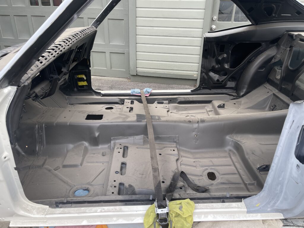 stripped-interior-1969-pontiac-trans-am